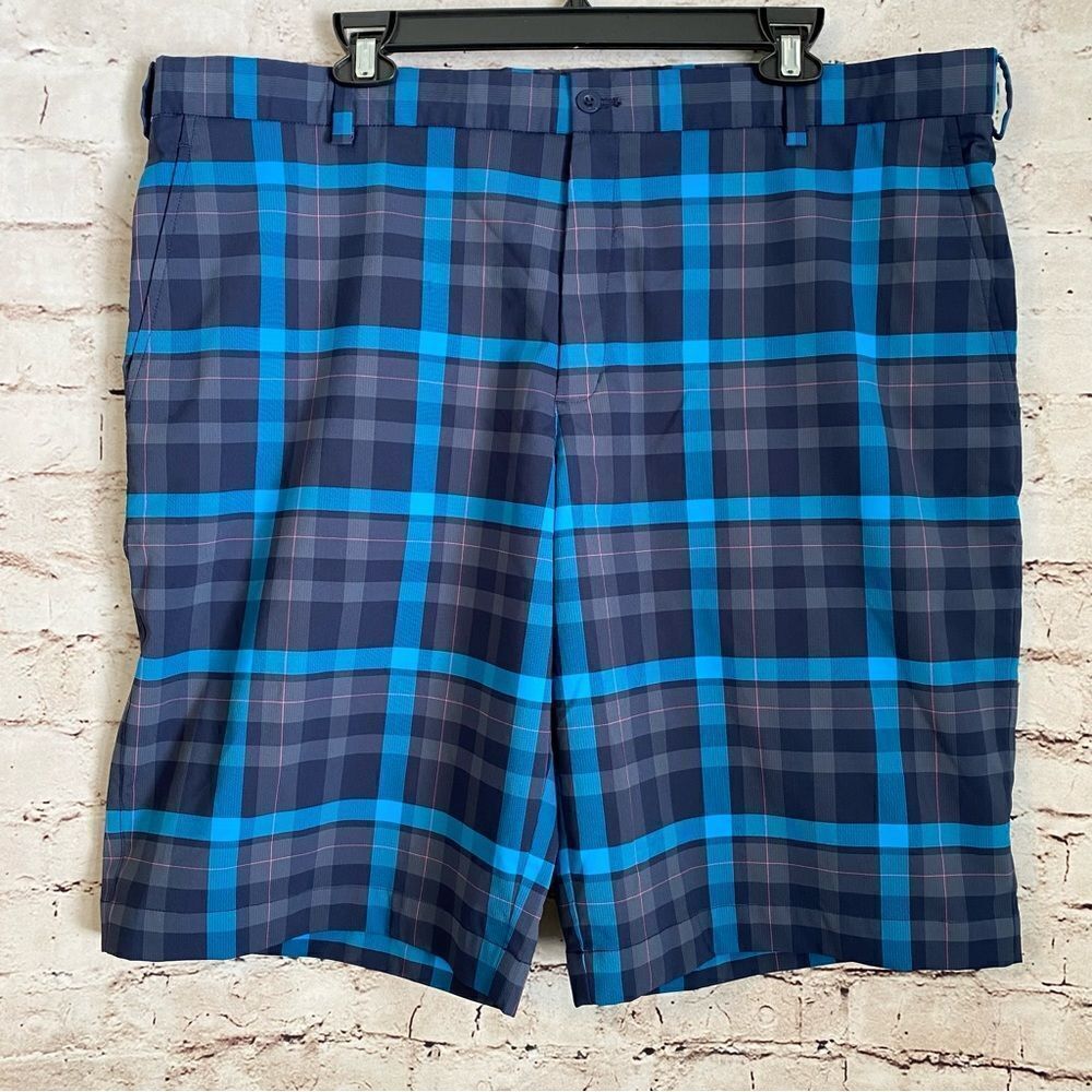 Nike Golf Shorts DriFit Blue Plaid Flat Front Pockets Men’s Size 40